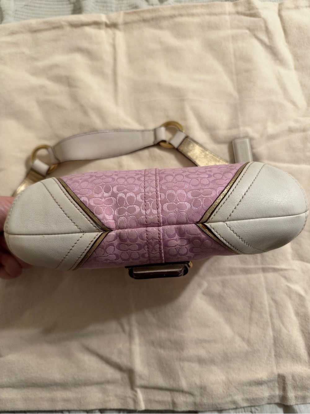 Vintage Coach Pink Signature Jacquard Shoulder Bag Purse – Ivory Leather Trim - Picture 3 of 9